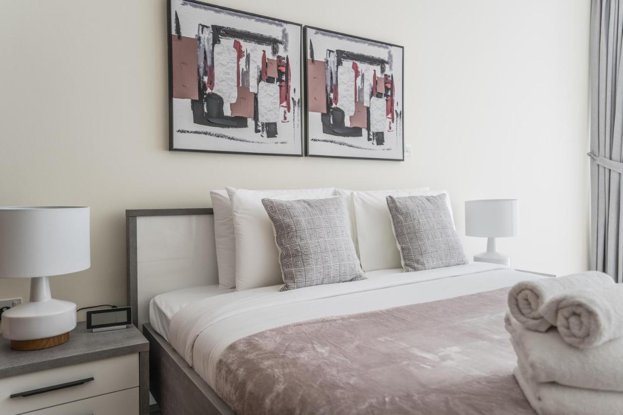 Higuests - Luxury Apartment In The Iconic Park Towers 두바이 외부 사진